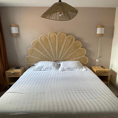 Saint-Remy Apartment Troyes Bagian luar foto