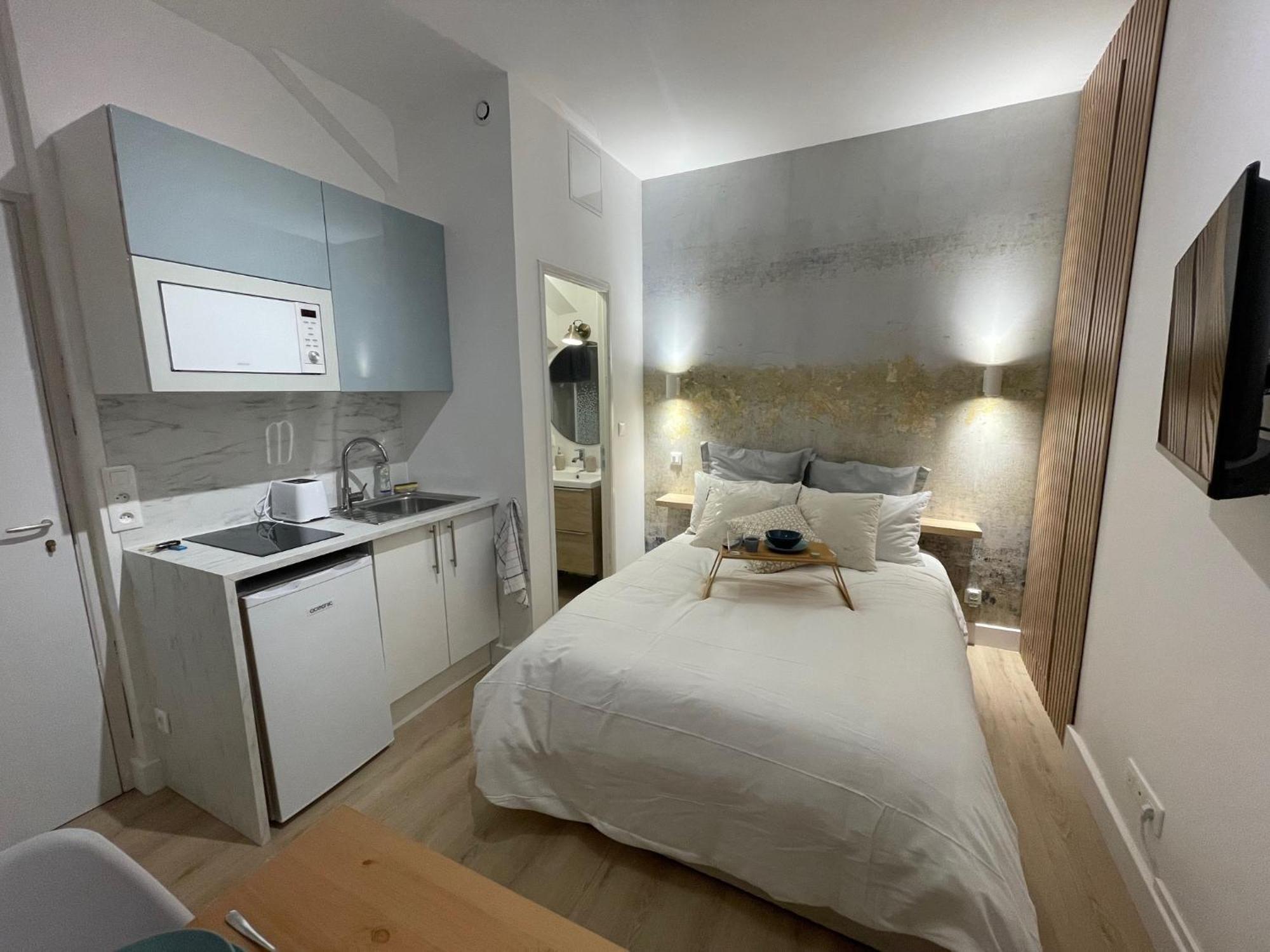 Saint-Remy Apartment Troyes Bagian luar foto